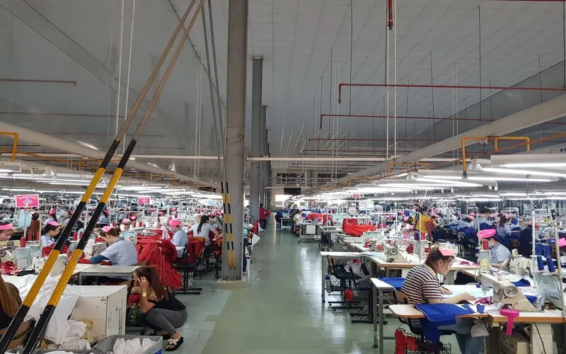 Đánh Giá Xưởng May