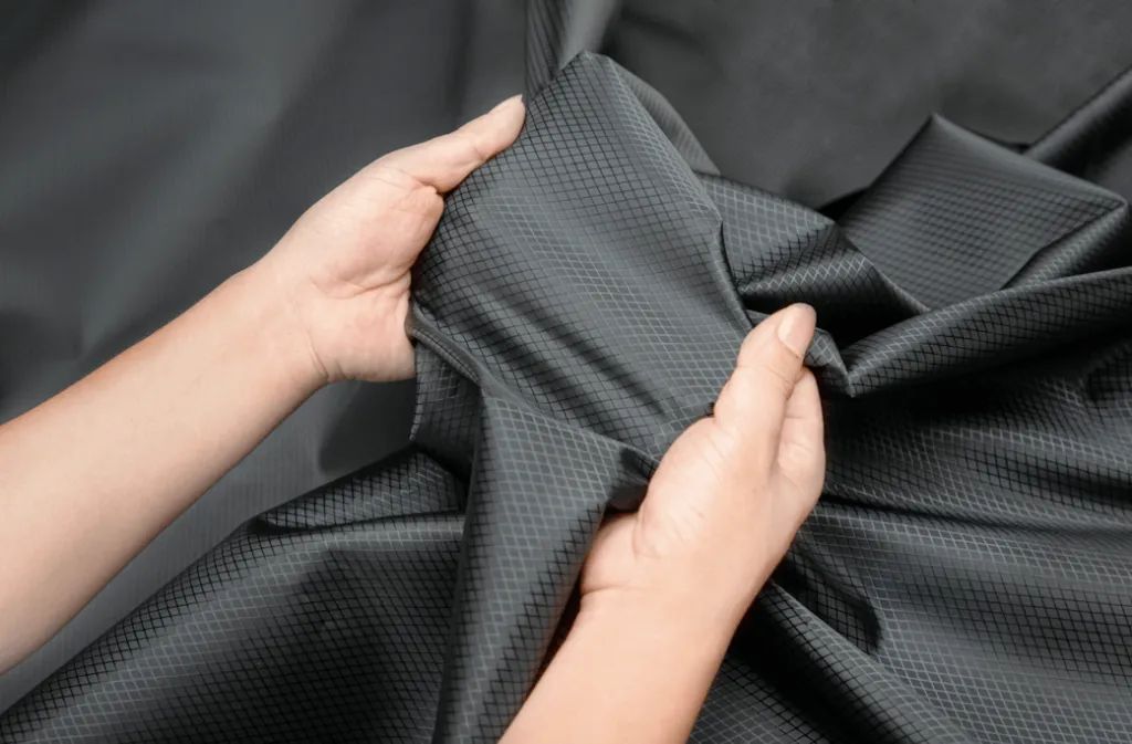 độ bền vải Polyester