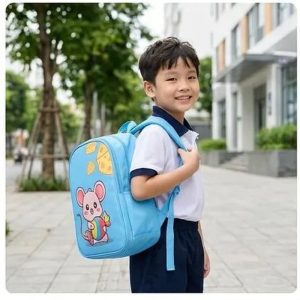 Cặp học sinh cấp 1 tuổi Tý